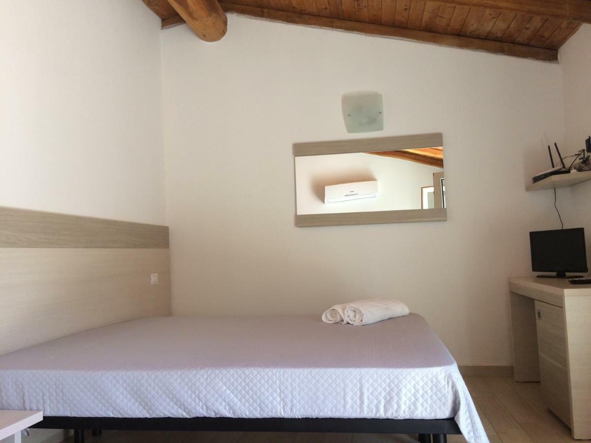 Bed and Breakfast Sole&Sale San Teodoro  Exterior foto