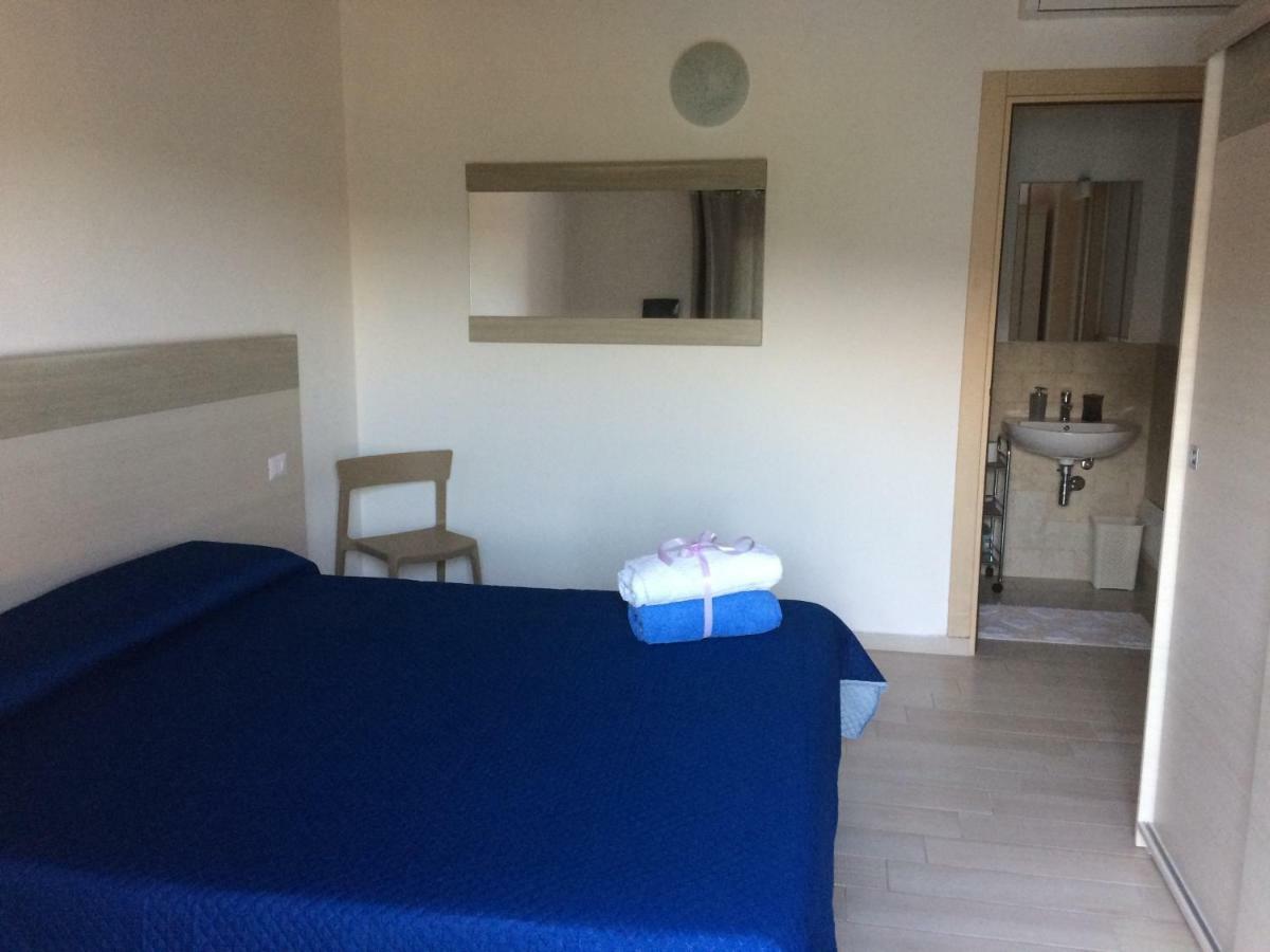 Bed and Breakfast Sole&Sale San Teodoro  Exterior foto